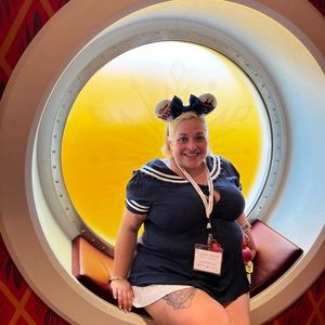 Navy blue sailor shirt- Torrid